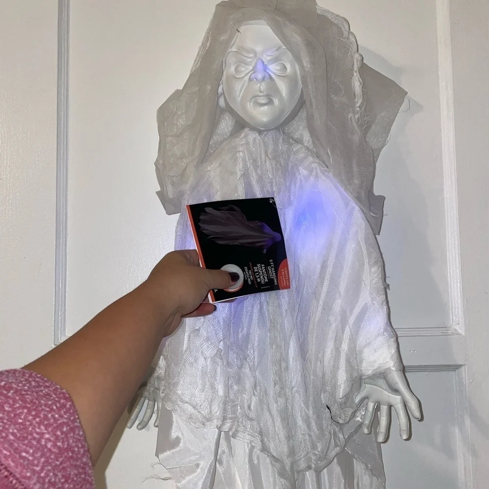 Light Up Outdoor Hanging Ghosts